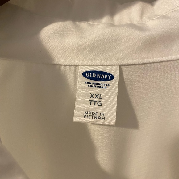 White blouse with navy piping detail XXL - Picture 3 of 3